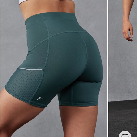 Fabletics Active Shorts - Picture 2 of 6